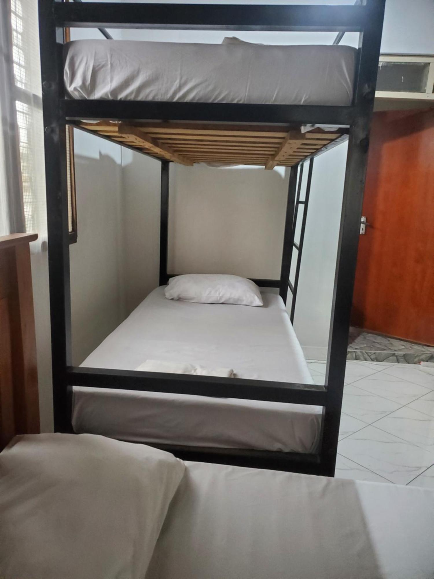 The Nest Haven Hostel Дар-ес-Салам Екстер'єр фото